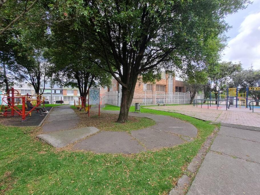 Apartamento Edificio Los Delfines ボゴタ エクステリア 写真