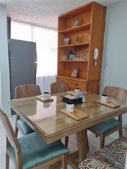 Apartamento Edificio Los Delfines ボゴタ エクステリア 写真